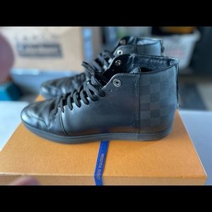 LOUIS VUITTON HIGH TOP SNEAKERS.